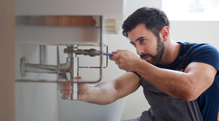 Professional water heater installation services in Cascilla, MS